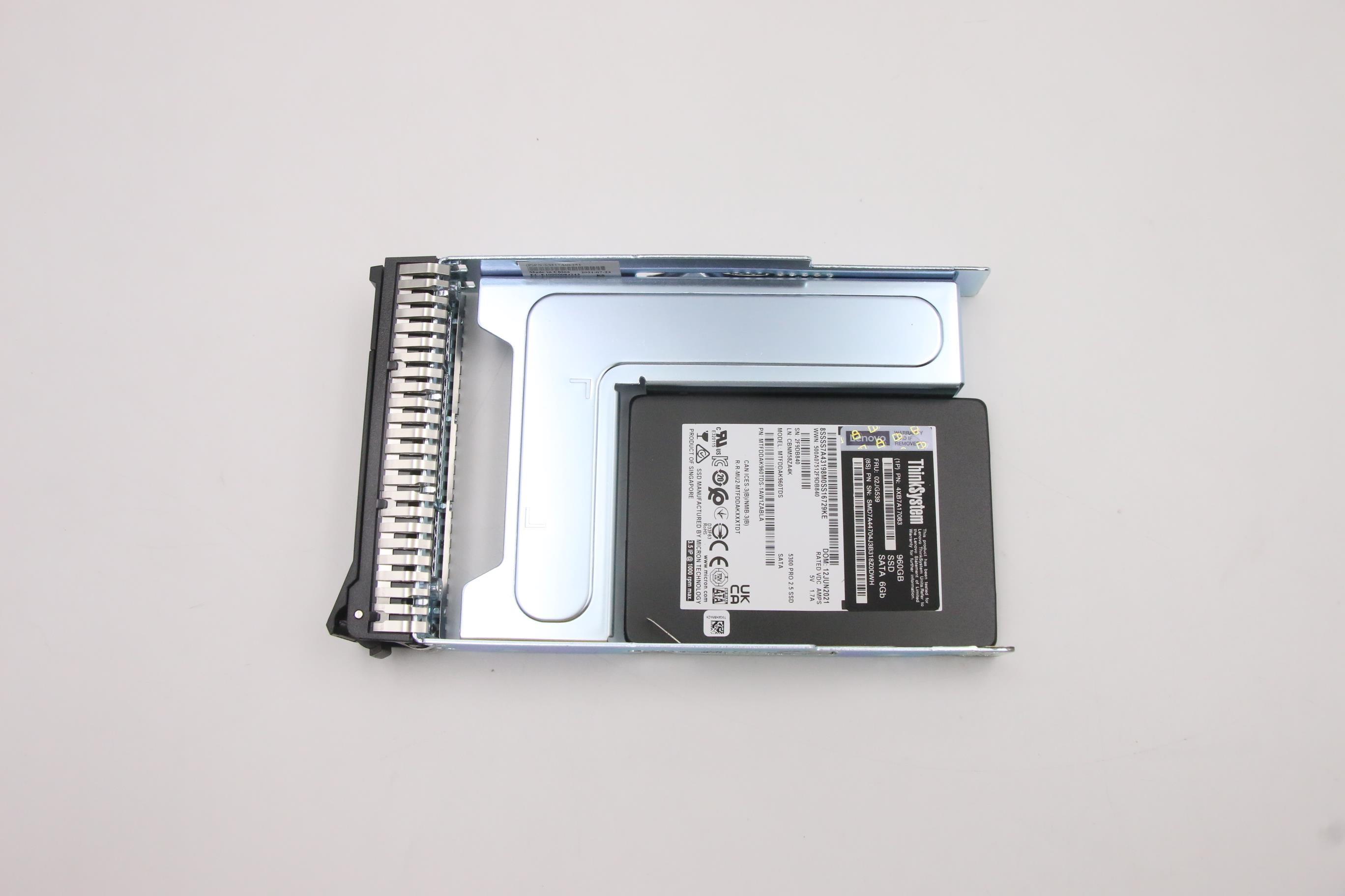 SSD накопитель Lenovo ThinkSystem 3.5" 5300 960GB Entry SATA 6Gb Hot Swap SSD (02JG539)