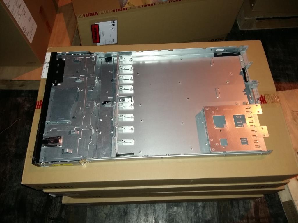 Основание шасси Lenovo 1U 4x3.5"Chassis Base ASM (00FC507)