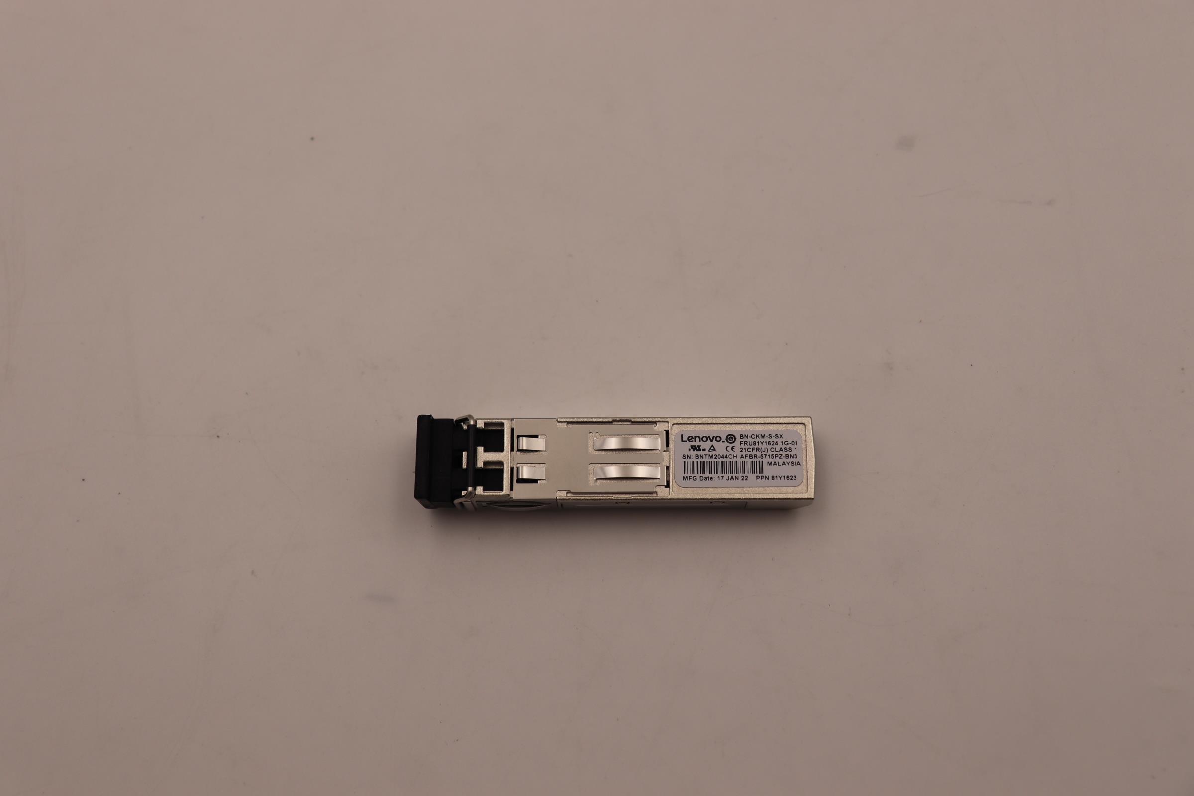 Трансивер Lenovo Base-SX SFP (81Y1624)