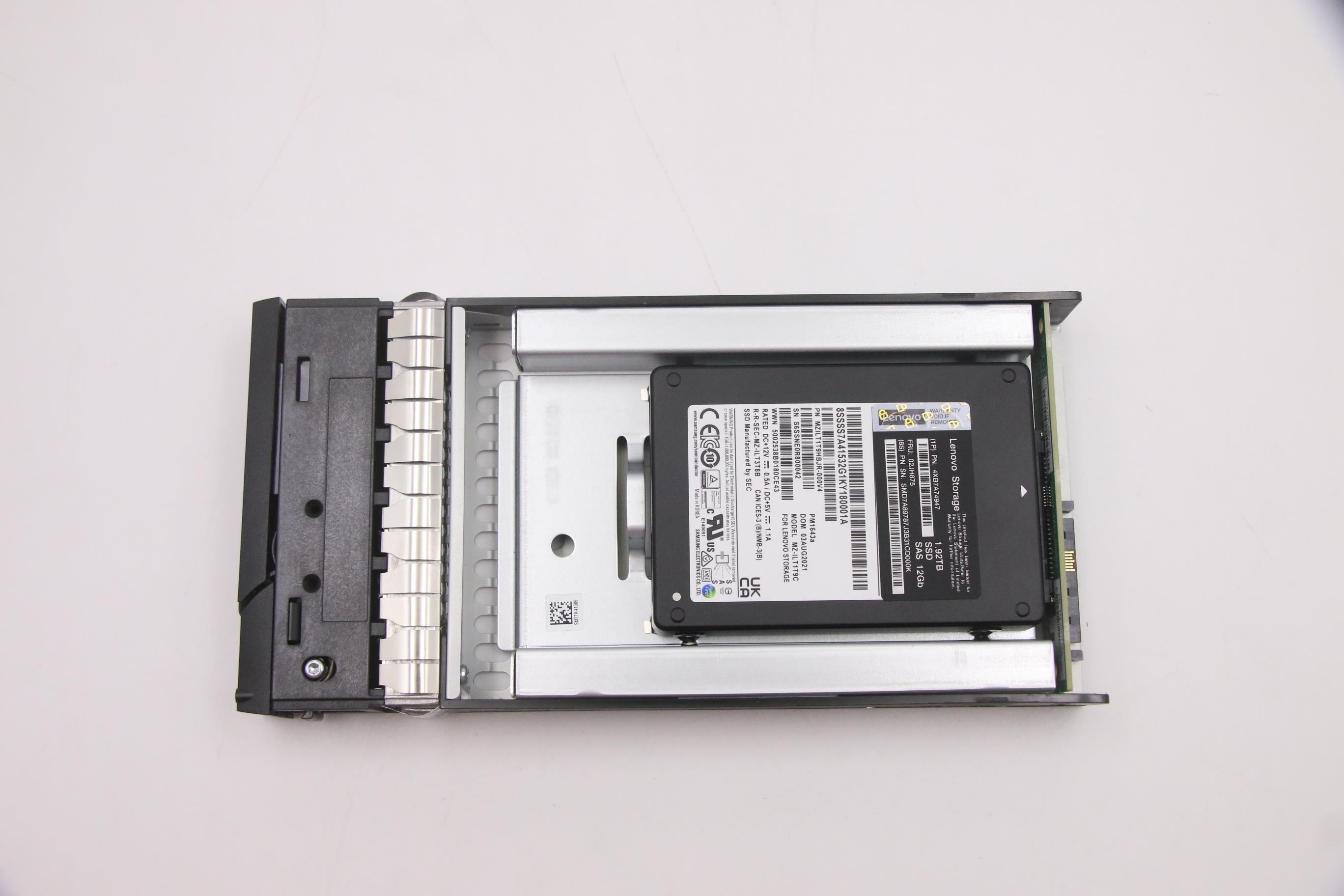 SSD накопитель Samsung SSD,PM1643a,SAS DP,2.5" 1.92TB,12Gbps,1DWD,with DE 2U12 drive tray (02JH875)