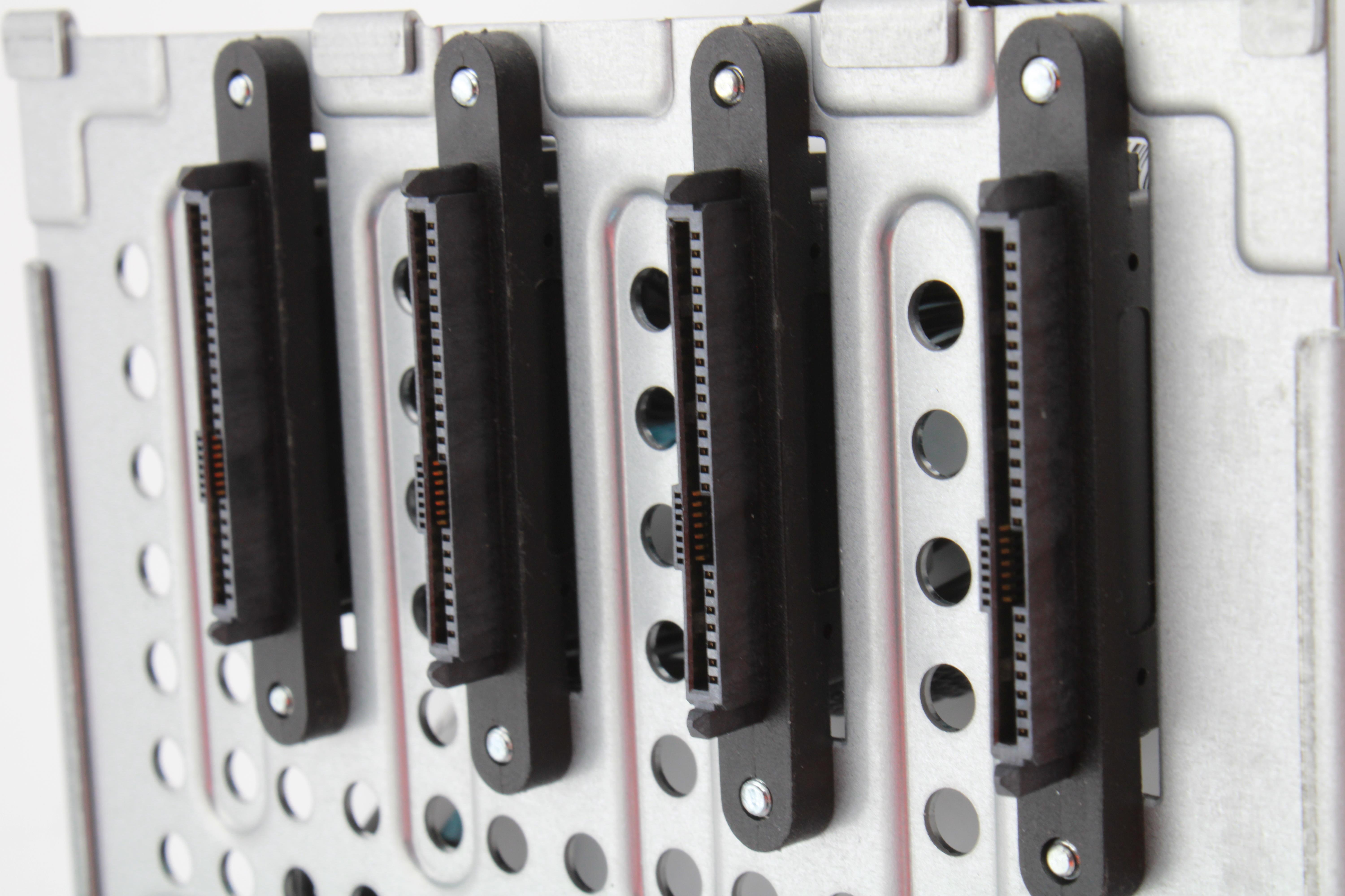 Панель Lenovo Mechanical Assembly, 3.5" SAS/SATA BackPlate to Cage1 without Optical Disk Drive (01PF407)