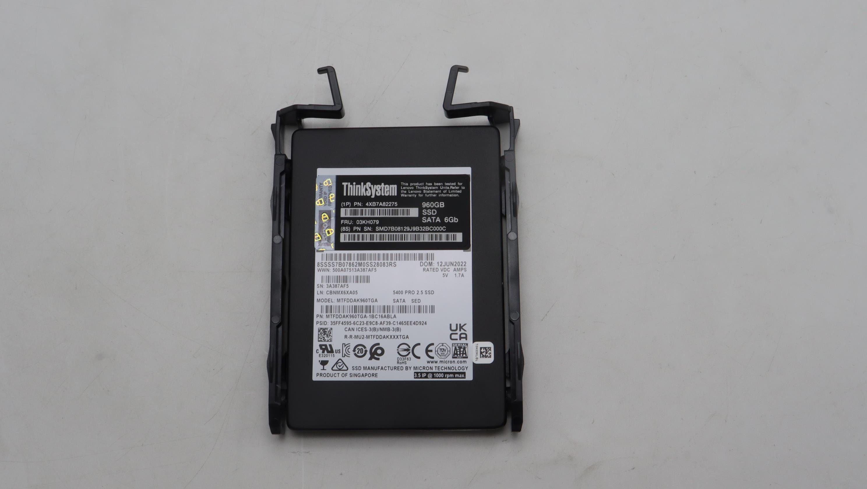 SSD накопитель Lenovo ThinkSystem ST50 V2 2.5" 5400 PRO 960GB Read Intensive SATA 6Gb NHS SSD (03KH079)