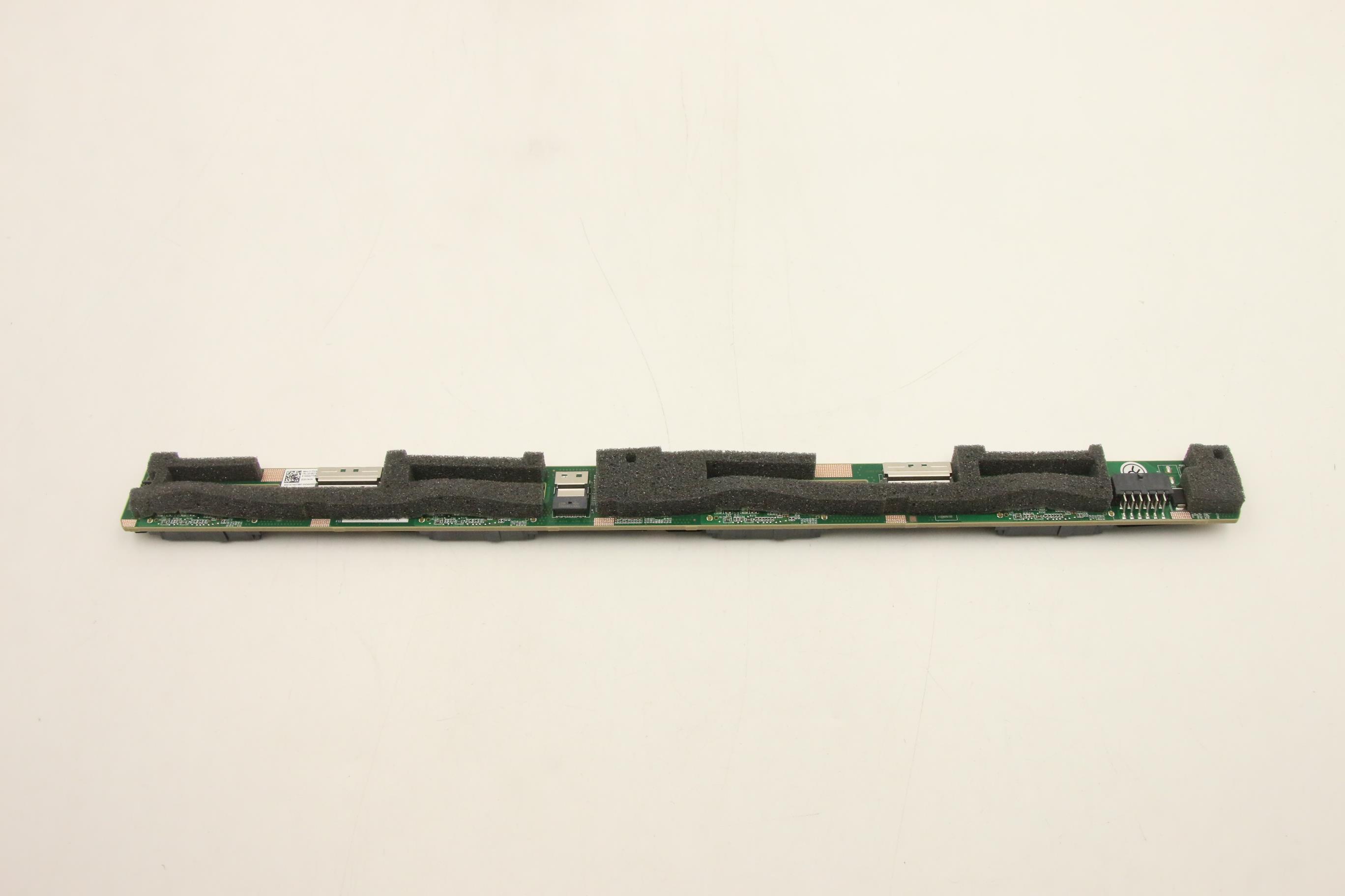 Опция Lenovo ThinkSystem 1U 4x3.5" AnyBay Backplane W/ Sponge (02YE073)