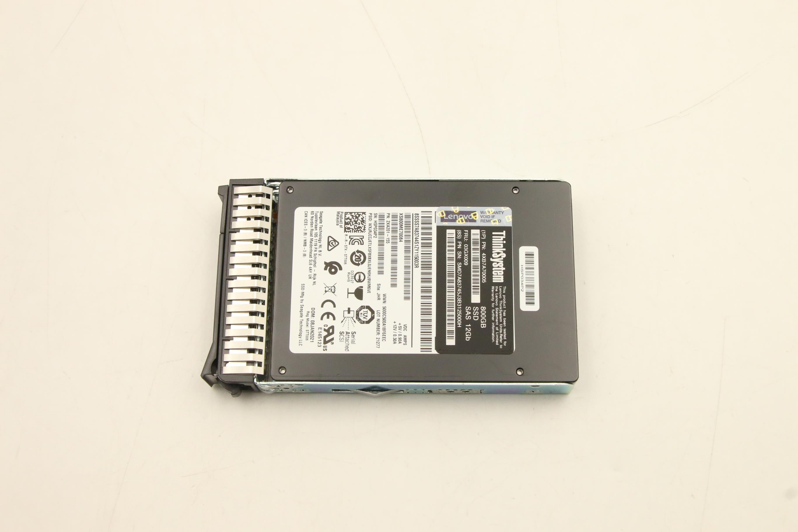 SSD накопитель Lenovo ThinkSystem 2.5" Nytro 3732 800GB Performance SAS 12Gb Hot Swap SSD (03GX009)