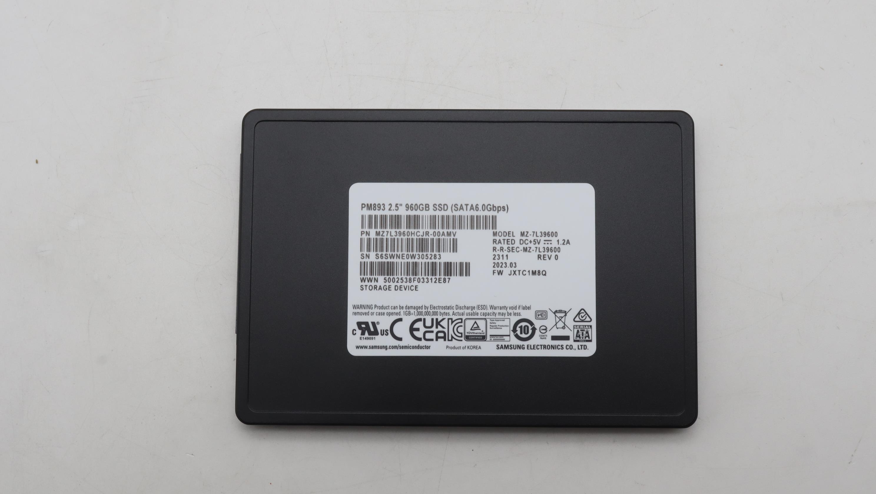 SSD накопитель Samsung PM893 960G MZ7L3960HCJR-00AMV 2.5 SATA w/o tray SSD M1 AVAP (03KH852)