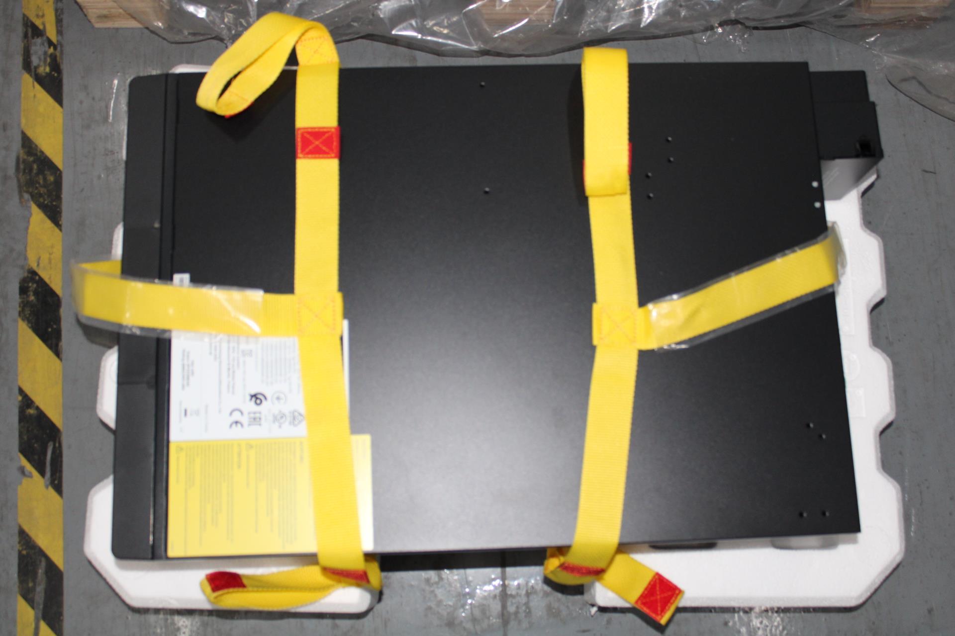 Шасси Lenovo Chassis G2, 3U, 11kVA Rack or Tower High Voltage, No battery (03LE501)