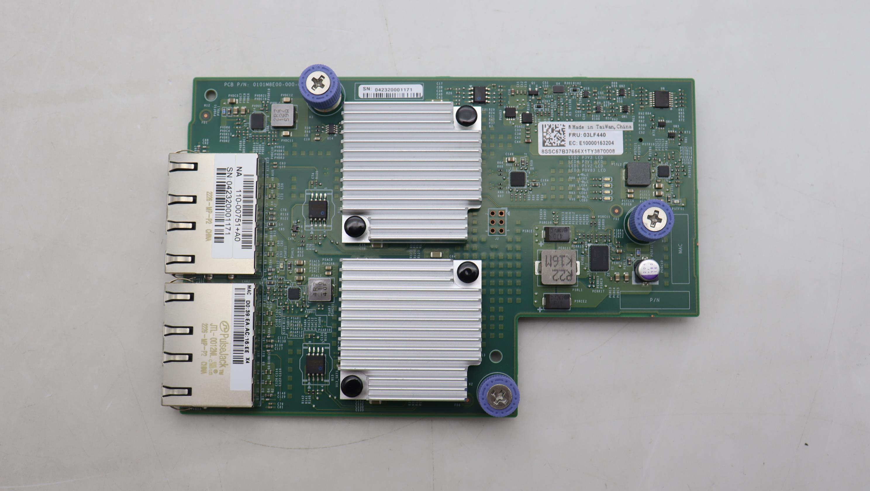 HIC-контроллер Lenovo HIC, 10GbaseT Ethernet, 4x Ports (03LF440)