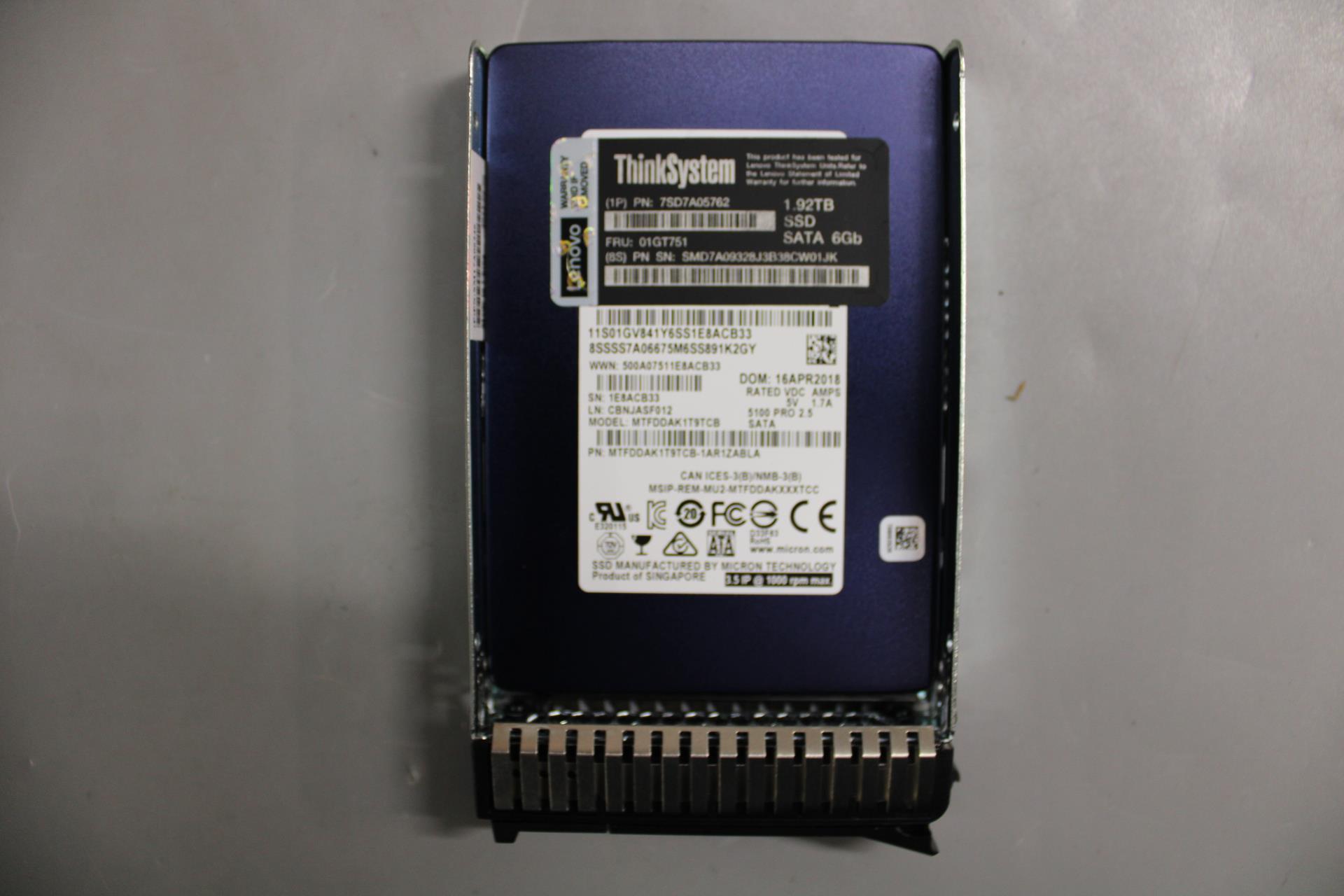 SSD накопитель Lenovo ThinkSystem 2.5" 5100 1.92TB Mainstream SATA 6Gb Hot Swap SSD (01GT751)