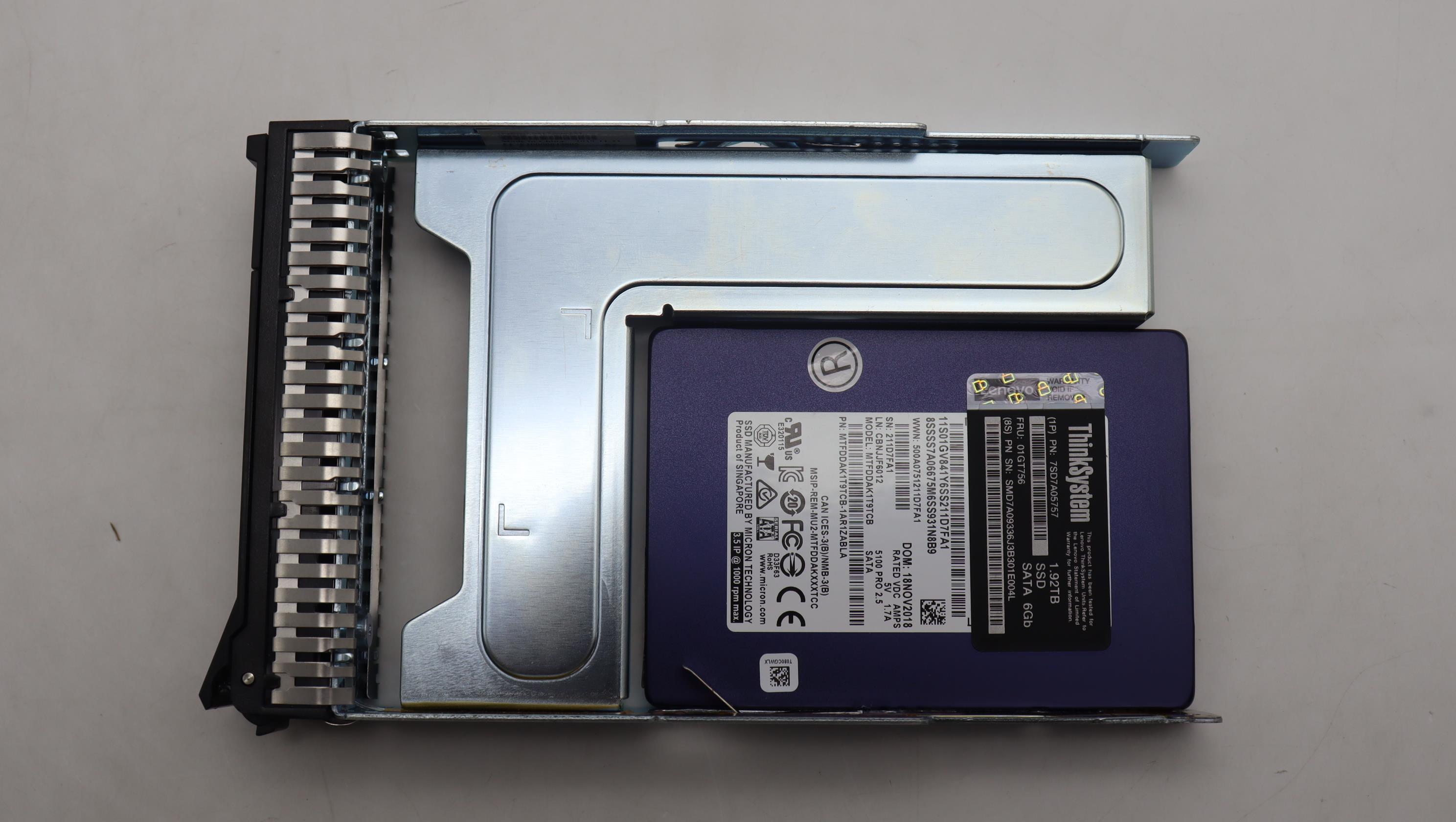 SSD накопитель Lenovo ThinkSystem 3.5" 5100 1.92TB Mainstream SATA 6Gb Hot Swap SSD (01GT756)