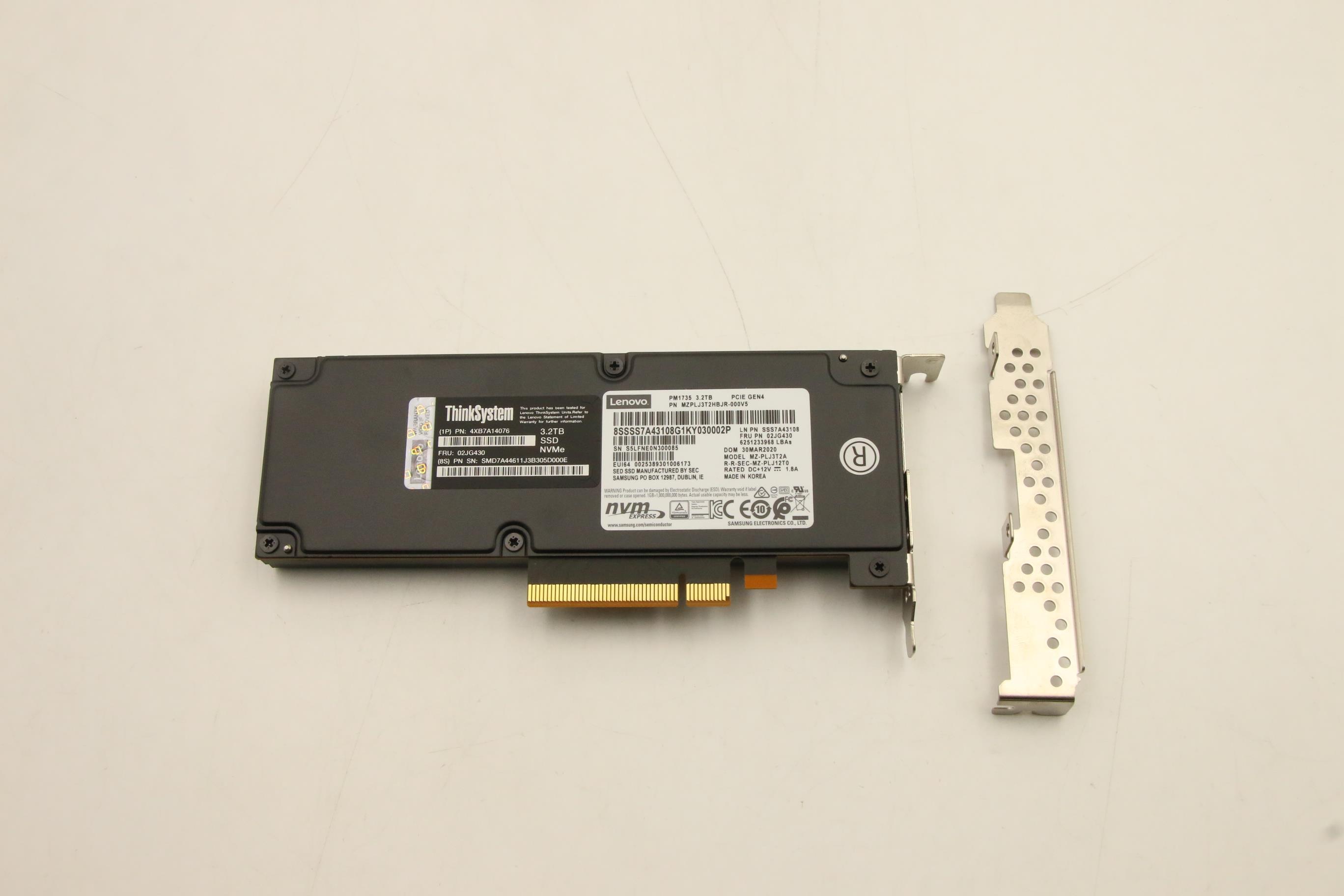 SSD накопитель Lenovo PM1735 3.2T MS AIC NVME (02JG430)