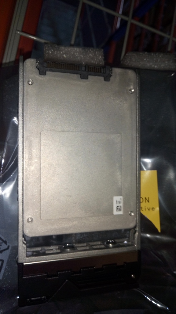 SSD накопитель Lenovo SSD 120GB 6G/S SATA2.5 (03T7918)