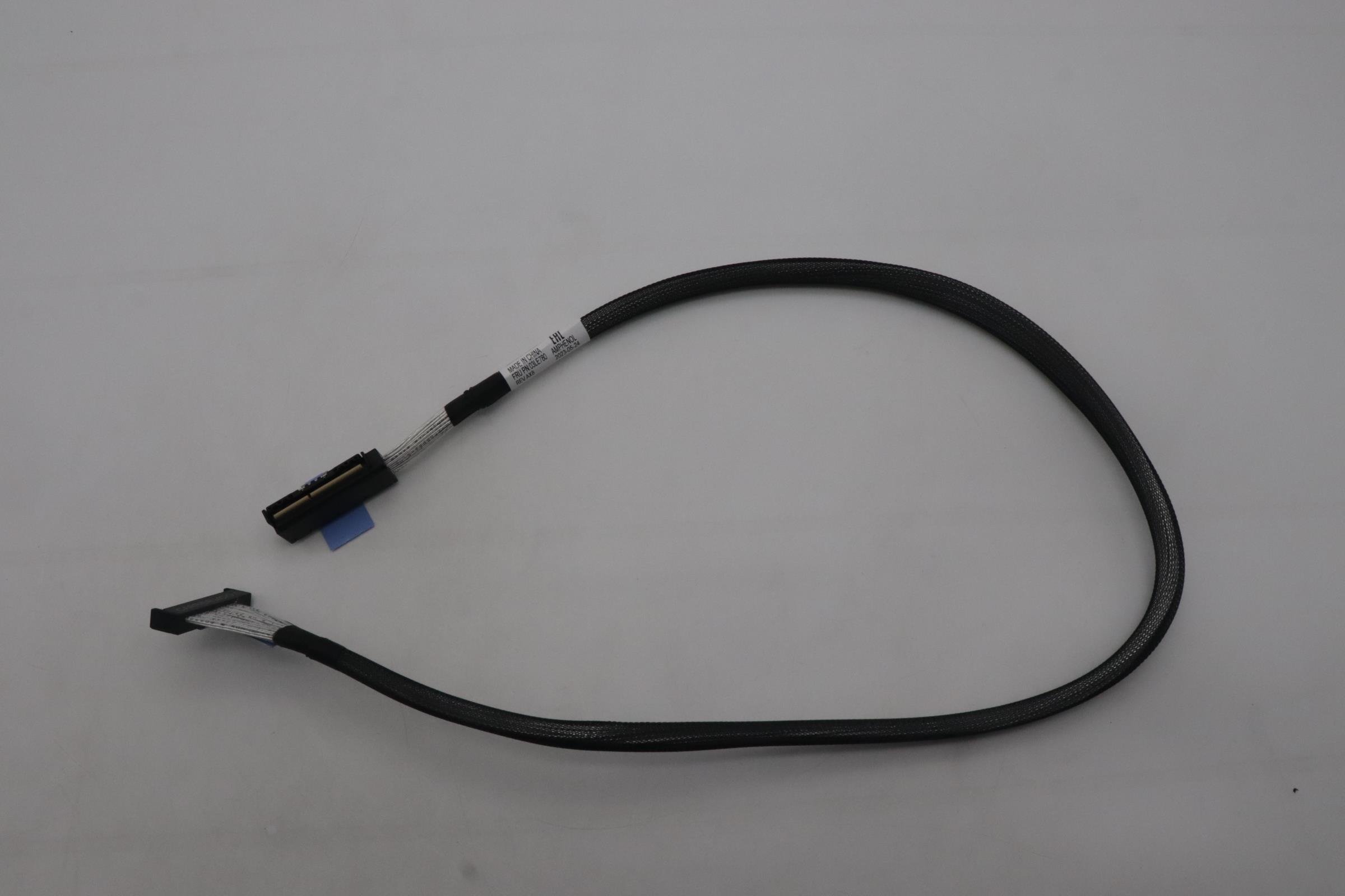 Кабель Lenovo Cable, Internal, SD665-N V3 4x PCIe x16 Cable, 800mm (03LE780)