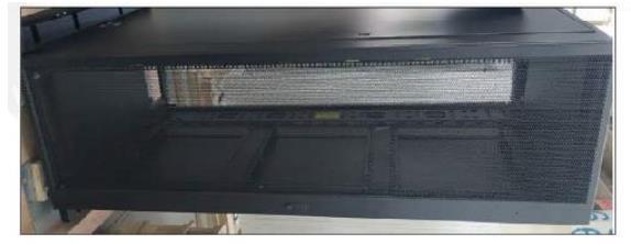 Дверь шкафа Lenovo Door, HDRC rack door V1 type, 42U, standard door, Onyx door, with lock (03HA397)