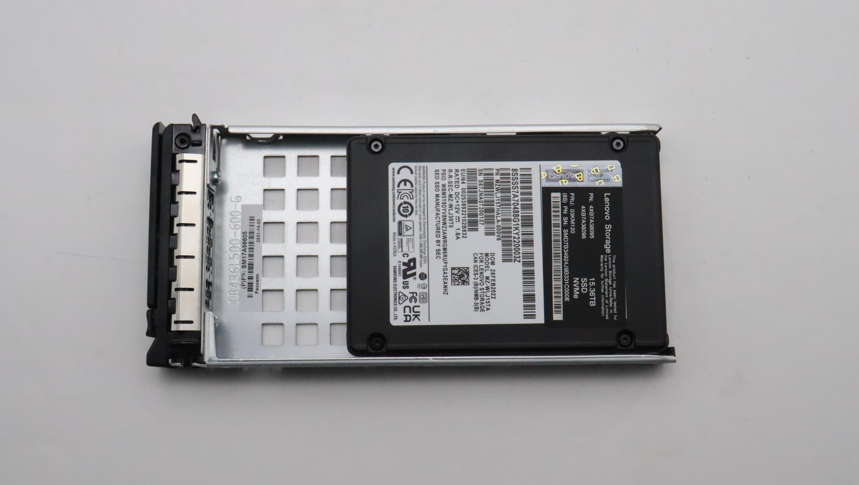 SSD накопитель Lenovo SSD, 15.3TB NVMe SED HS for DE NVMe storage system (03KM120)