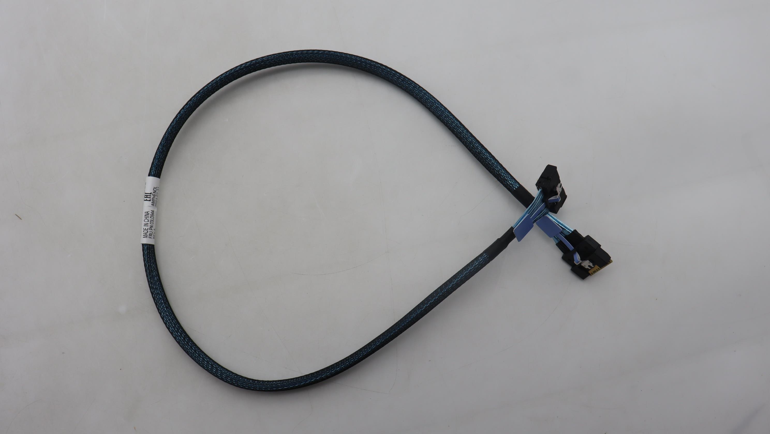 Кабель Lenovo Cable, Internal, SR665 V3, Gen4 NVME Cable , MCIO 8X-SL 8X, 680mm (03LD944)