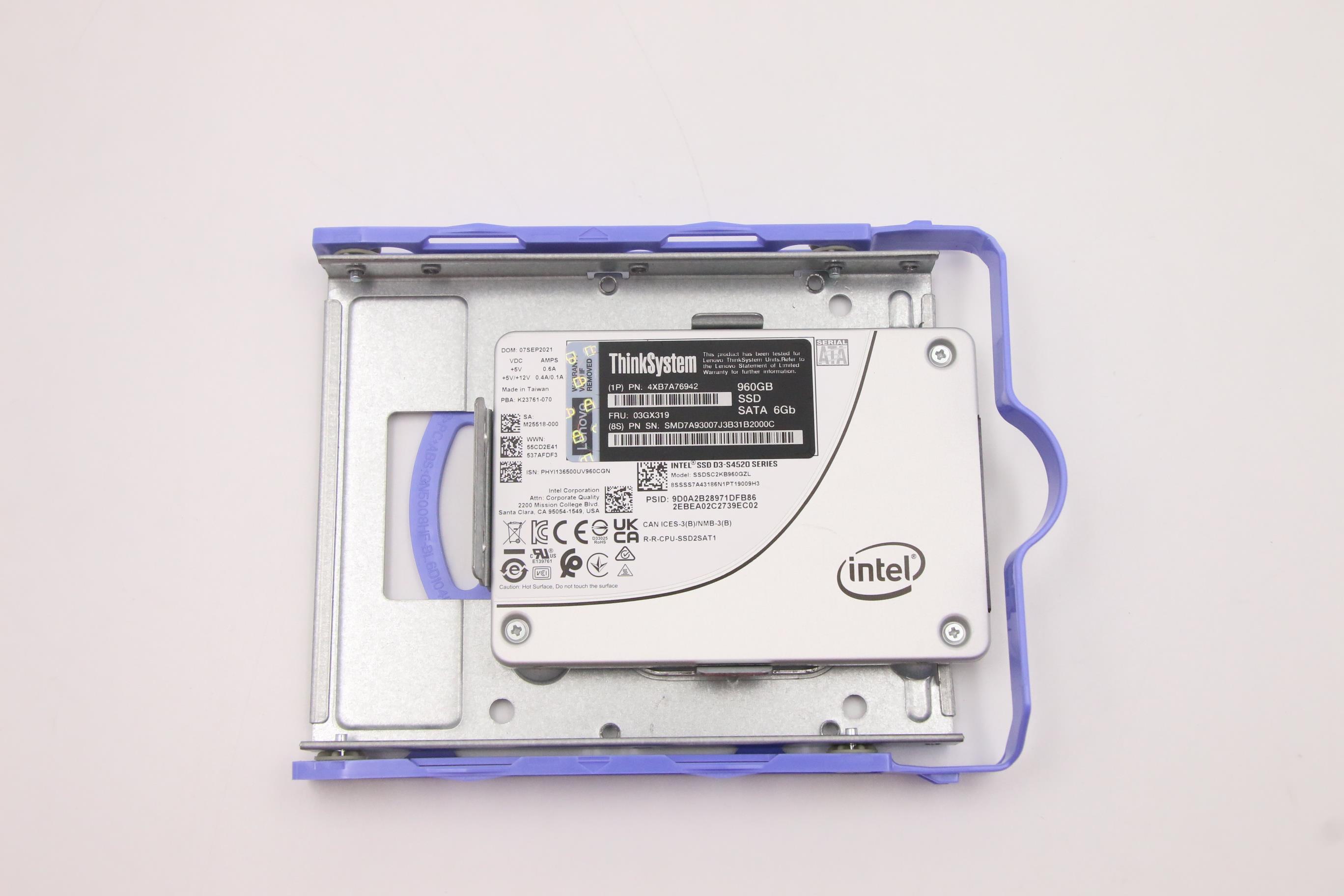 SSD накопитель Lenovo ThinkSystem 3.5" S4520 960GB Read Intensive SATA 6Gb NHS SSD (03GX319)