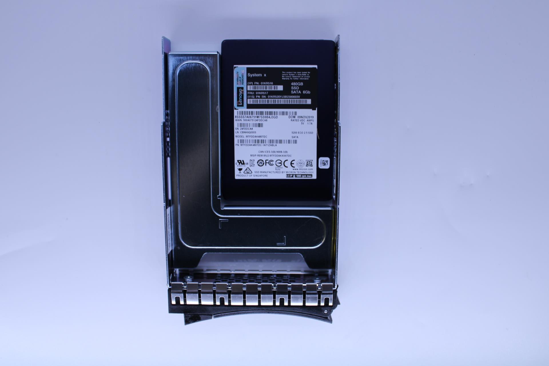 SSD накопитель Lenovo 480GB SATA 3.5" HS SSD FRU (01KR517)