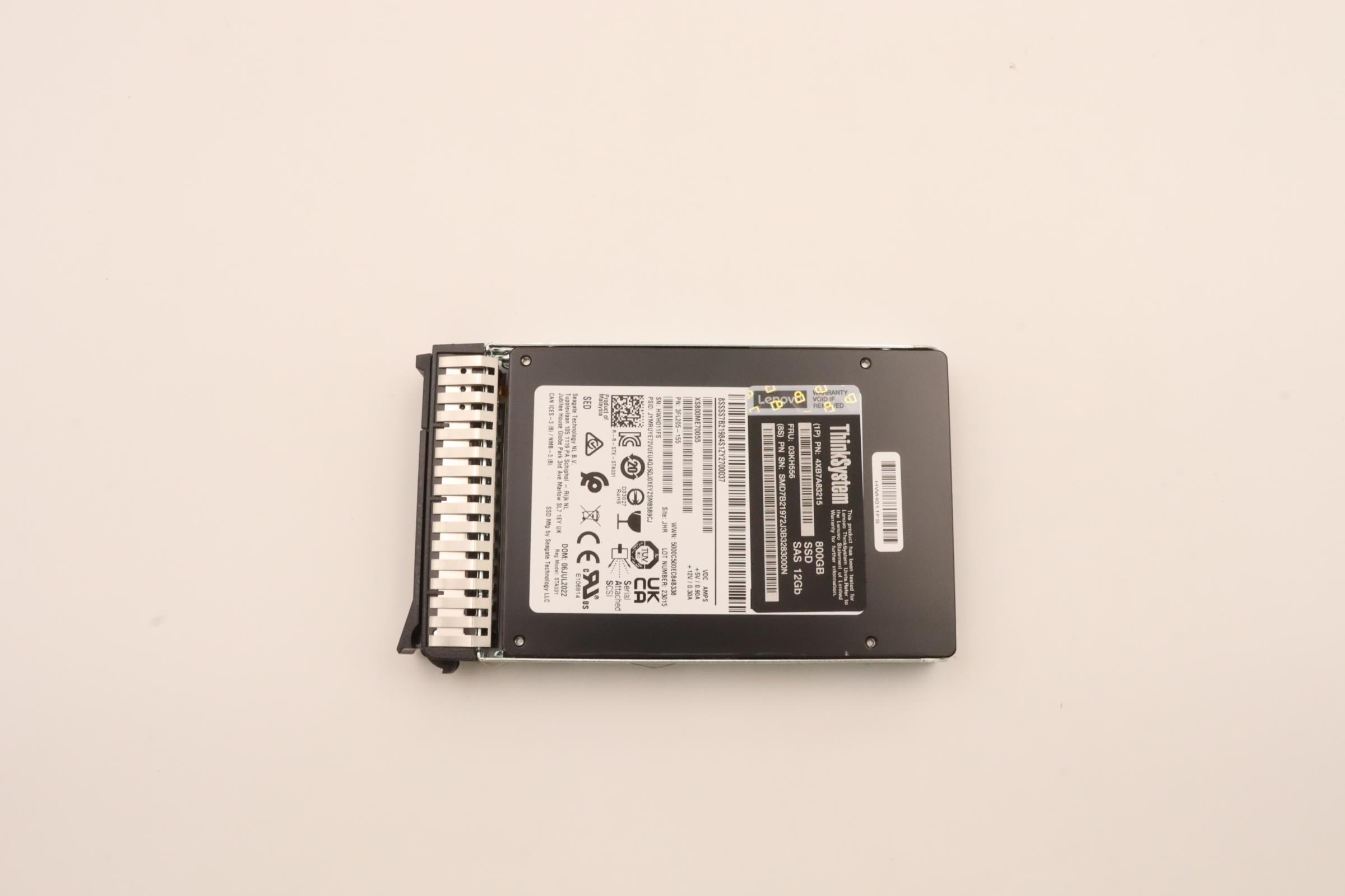 SSD накопитель Lenovo ThinkSystem 2.5" Nytro 3750 800GB Write Intensive SAS 12Gb HS SSD (03KH556)