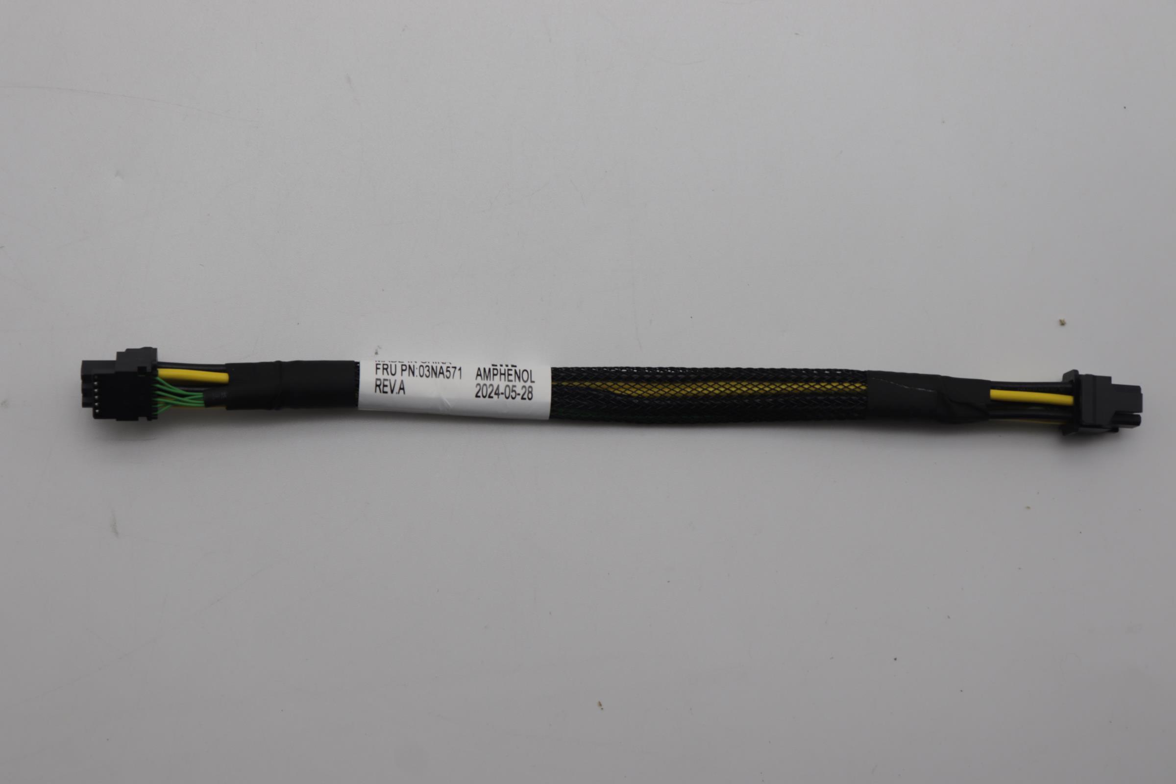 Кабель Lenovo Cable, Internal, Micro Hi 6P+6S ST to 6P+6S ST 16 AWG L=180 mm (03NA571)