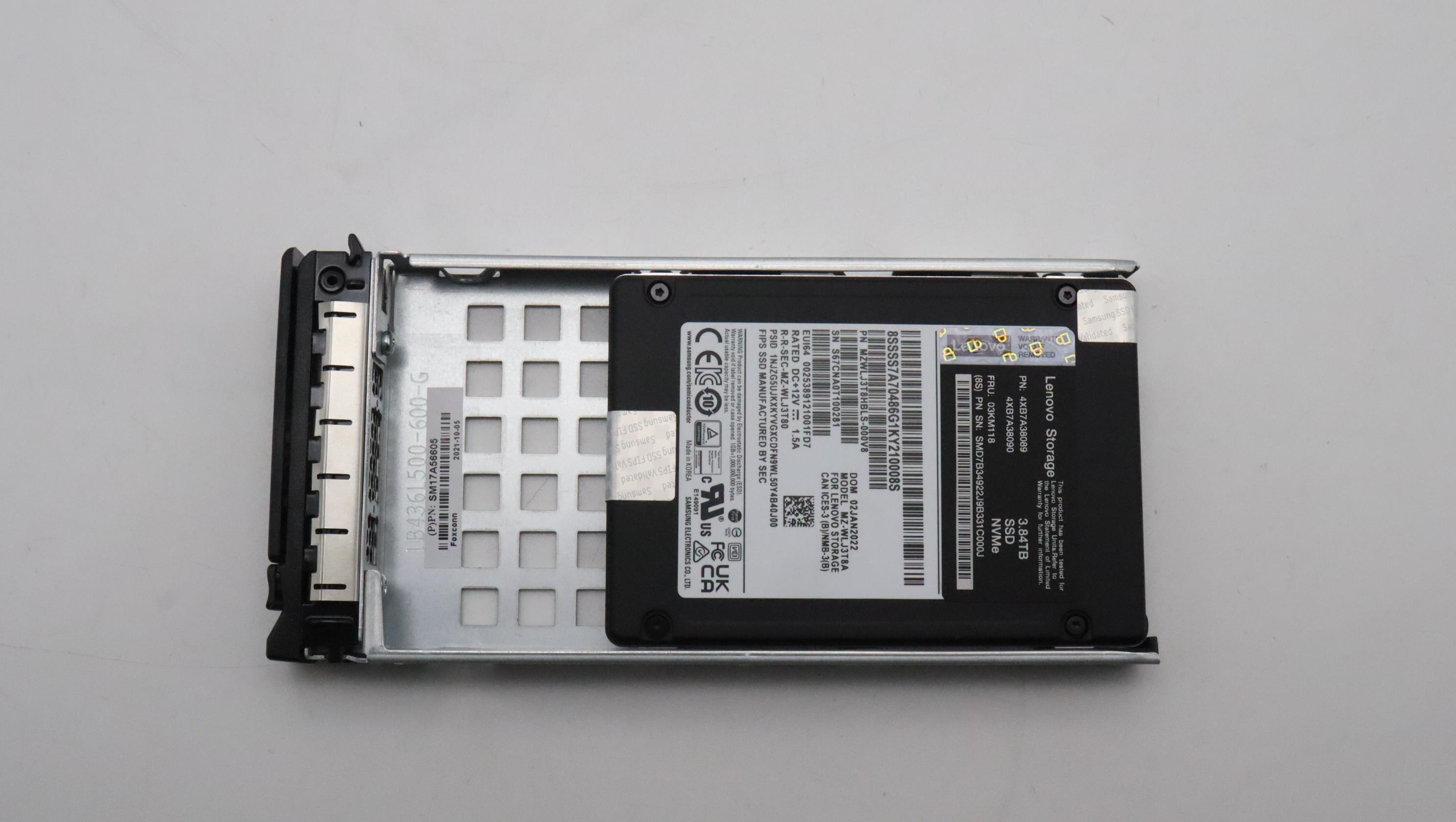 SSD накопитель Lenovo SSD, 3.8TB NVMe SED FIPS HS for DE NVMe storage system (03KM118)