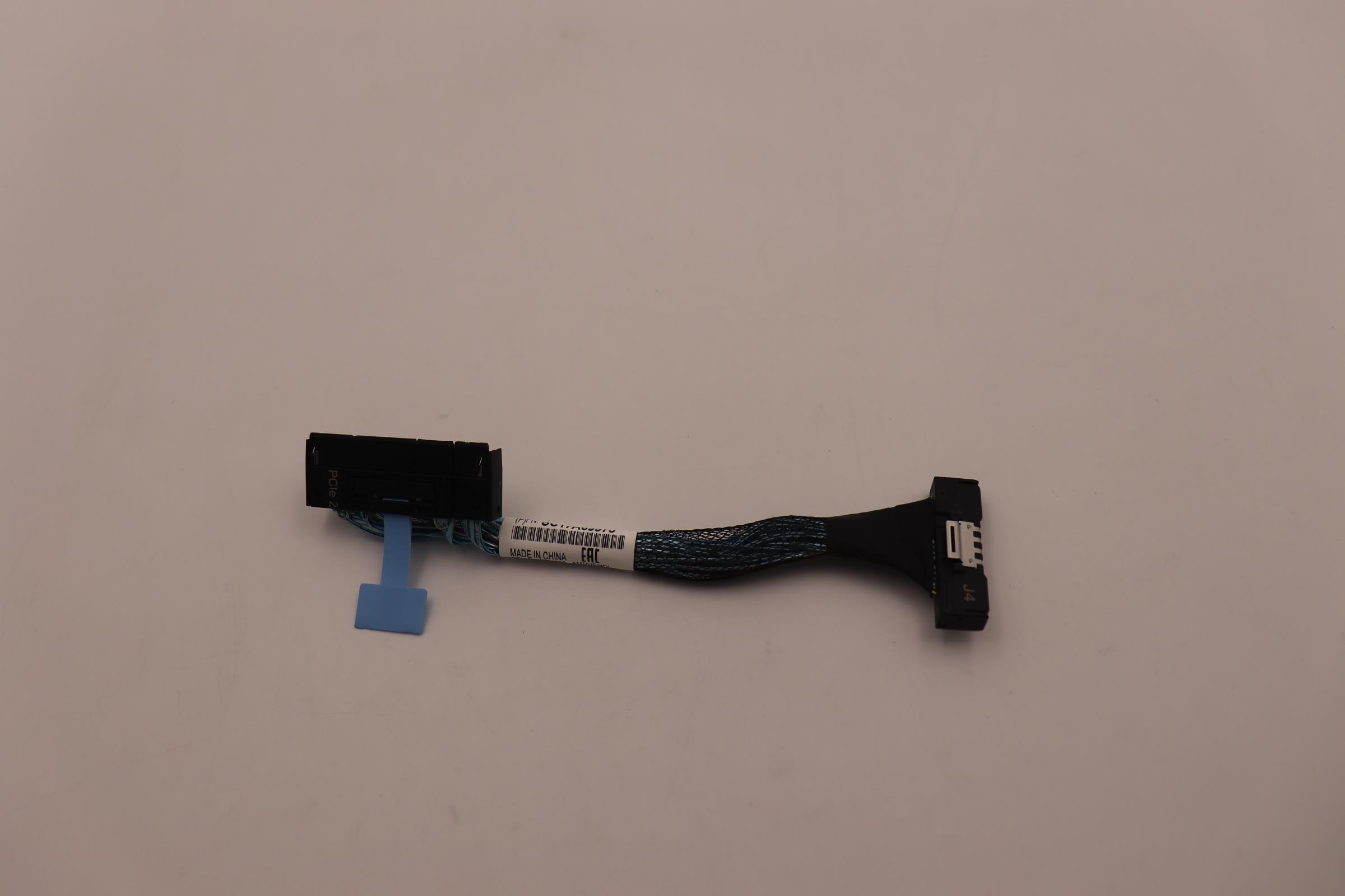Кабель Lenovo M/B to riser card SLSAS R/A,200mm (02JJ630)