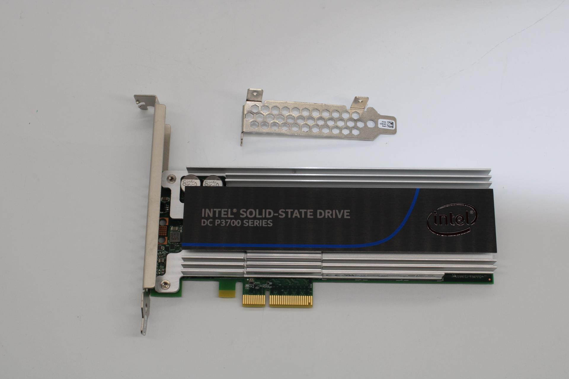 SSD накопитель Lenovo P3700 2000 AIC (00YA816)