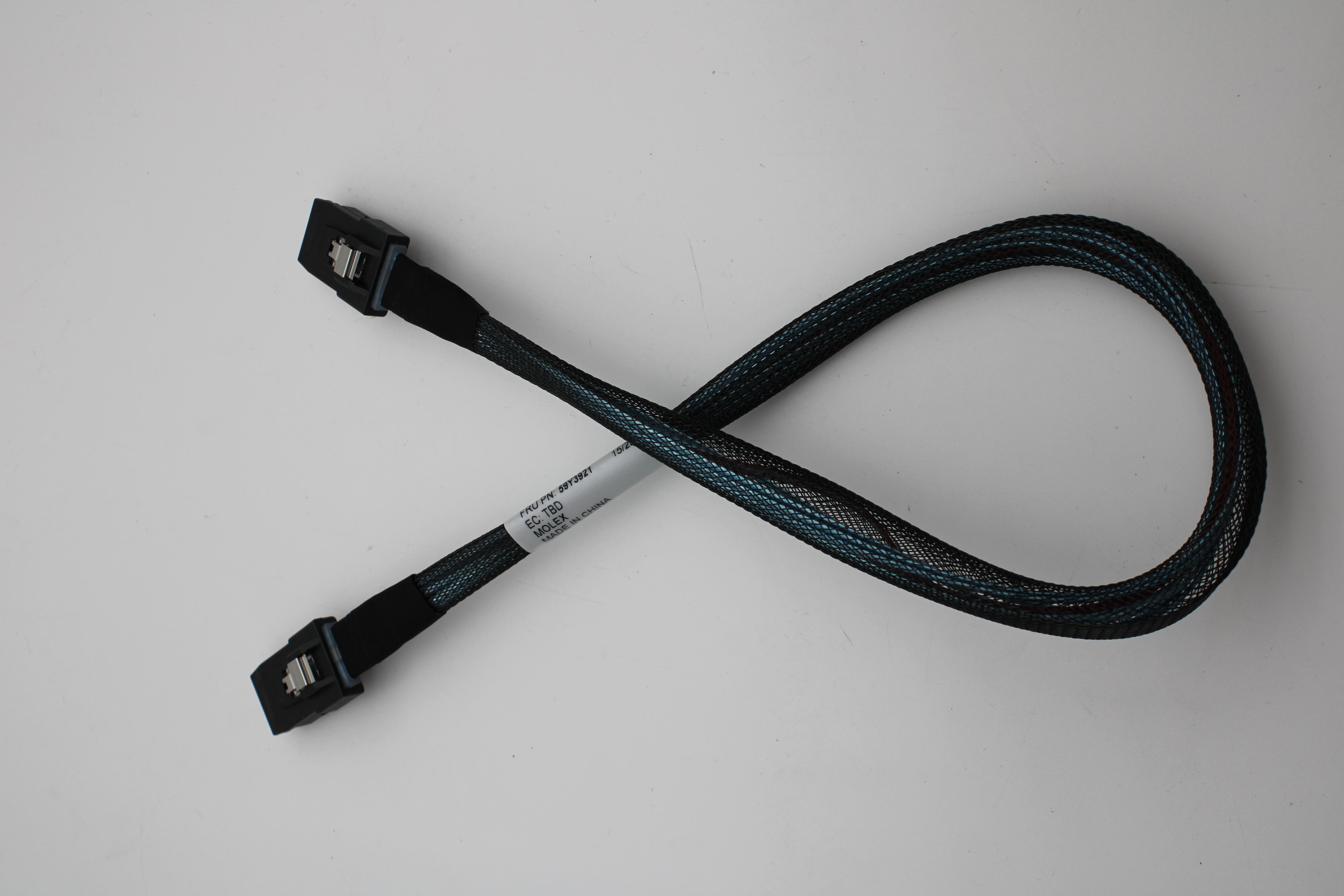 Кабель Lenovo SASSIGNAL450mm (59Y3921)