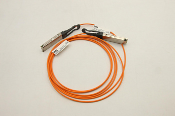 Кабель Lenovo 3M 40G AOC Cable (00YL651)