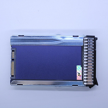 SSD накопитель Lenovo 7.68TB 2.5" Entry SATA SSD (01PE310)