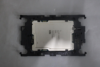 Процессор Intel Xeon Platinum 8581V 60C 270W 2.0GHz Processor (03LC776)