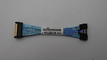 Кабель Lenovo Cable, Internal, BP NVMe cable 1to1, 3X (MCIO74P x8 to MCIO74P x8) , 100mm (03LA227)