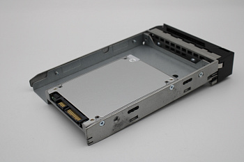 SSD накопитель Lenovo SSD 200G SATA 2.5 (03T7800)