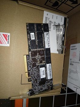 SSD накопитель Lenovo Sndk PCIe2×8 Gen3.5 MLC 3.2G (00LF170)
