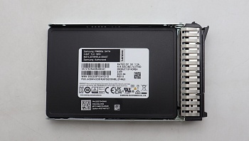 SSD накопитель Lenovo ThinkSystem 2.5" PM893a 3.84TB Read Intensive SATA 6Gb HS SSD (03LE250)