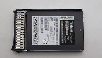 SSD накопитель Lenovo 240GB SATA Enterprise Entry 2.5" G4HS SSD (00YK193)