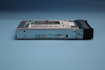 SSD накопитель Toshiba 1.92TB CM5 NVMe Enterprise Mainstream 1DWPD 2.5" SED SSD (02JG397)