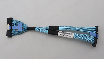Кабель Lenovo Cable, Internal x16 MCIO 148p ST to x16 MCIO 148p ST 32 AWG L=225 mm (03LD737)