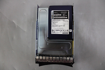 SSD накопитель Lenovo 3.84TB SATA 3.5" HS SSD FRU (01KR532)