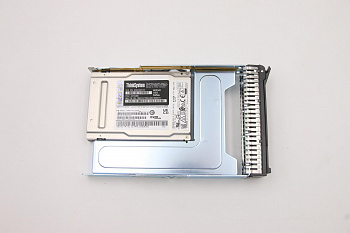 SSD накопитель Lenovo ThinkSystem 3.5" Kioxia CM6-V 800GB Entry NVMe PCIe 4.0 x4 Hot Swap SSD (02YG088)