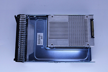 SSD накопитель Intel P4600 U.2 1.6TB Mainstream NVMe 3.5" G4HS SSD FRU (01PE223)