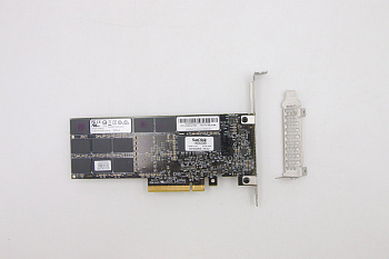 SSD накопитель Lenovo Sndk PCIe2×8 Gen3.5 MLC 1.6G (00LF169)