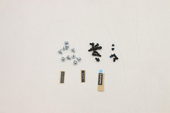 Опция Lenovo Misc. Kit, SR250 V2 LABEL and SCREW (02JJ494)