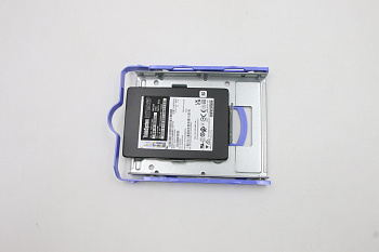 SSD накопитель Lenovo SSD Assembly ，3.5"， 5300 ，960GB Entry SATA 6Gb Non ，Hot Swap SSD for ST50 (02JG880)