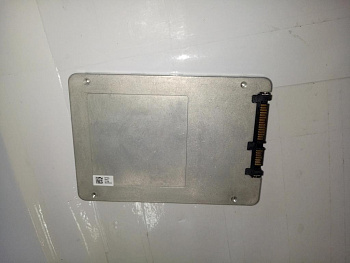 SSD накопитель Lenovo 800G SSD (03T8346)