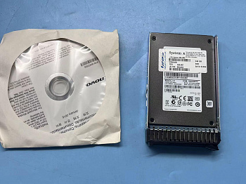 SSD накопитель Lenovo 240GBSATA G3HS (00AJ401)