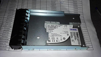 SSD накопитель Lenovo SSD_ASM,1.6T,SATA,6GB,3.5 (00LA899)