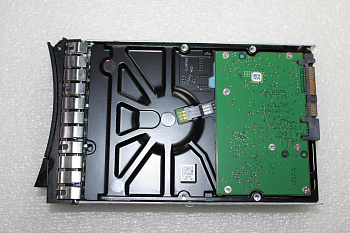 Жесткий диск Lenovo 4TB 7.2K 6Gbps (00ML209)