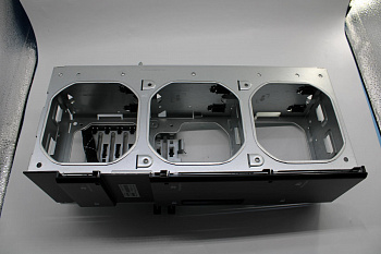 Корпус вентилятора Lenovo Fan Cage (94Y7735)