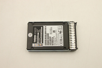 SSD накопитель Lenovo ThinkSystem U.2 PM1733 3.84TB Entry NVMe PCIe 4.0 x4 Hot Swap SSD SED (02YE582)